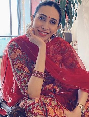 karishma kapoor ganpati bisarjan