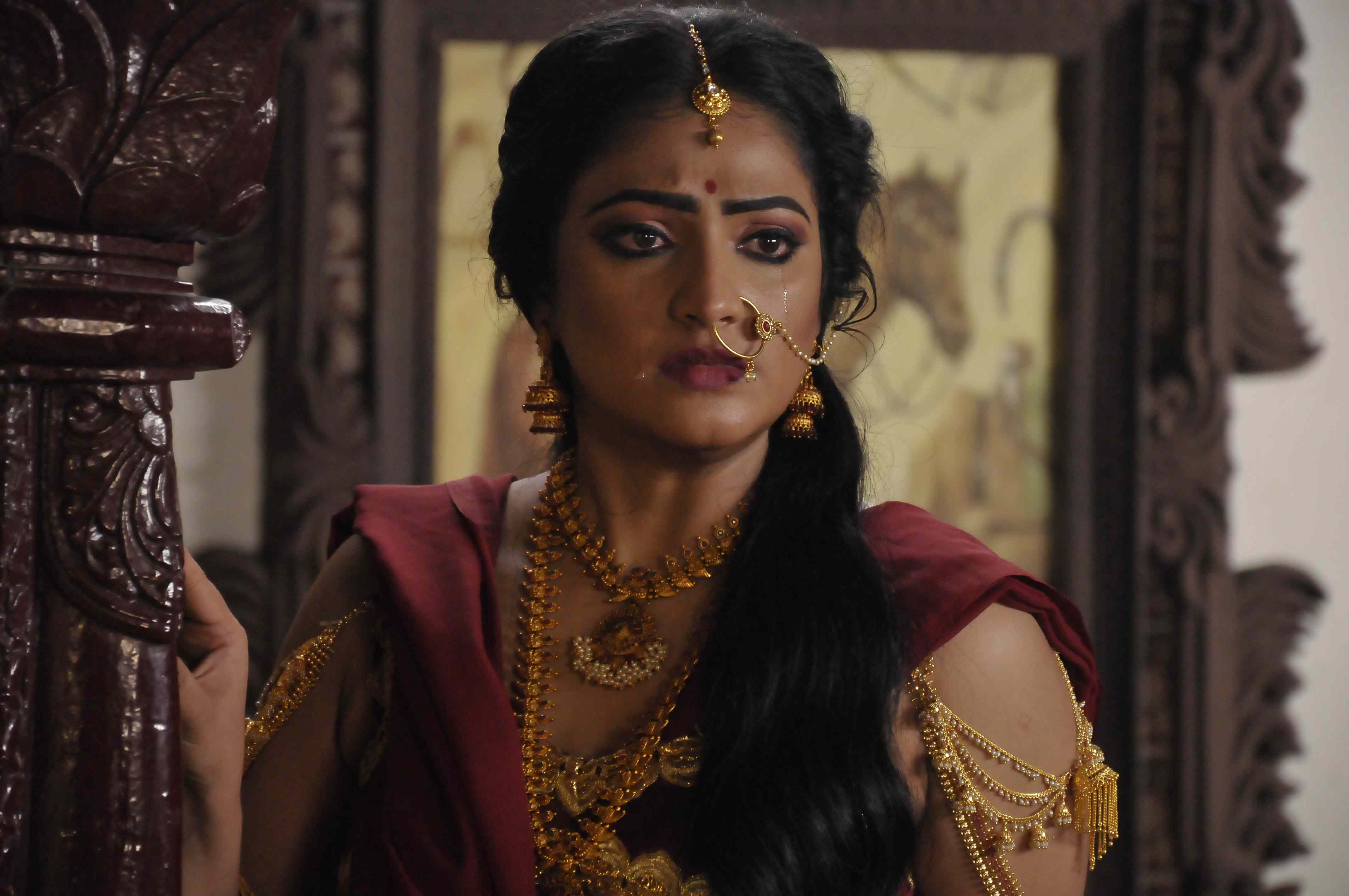 Hiripriya as Amrutamati