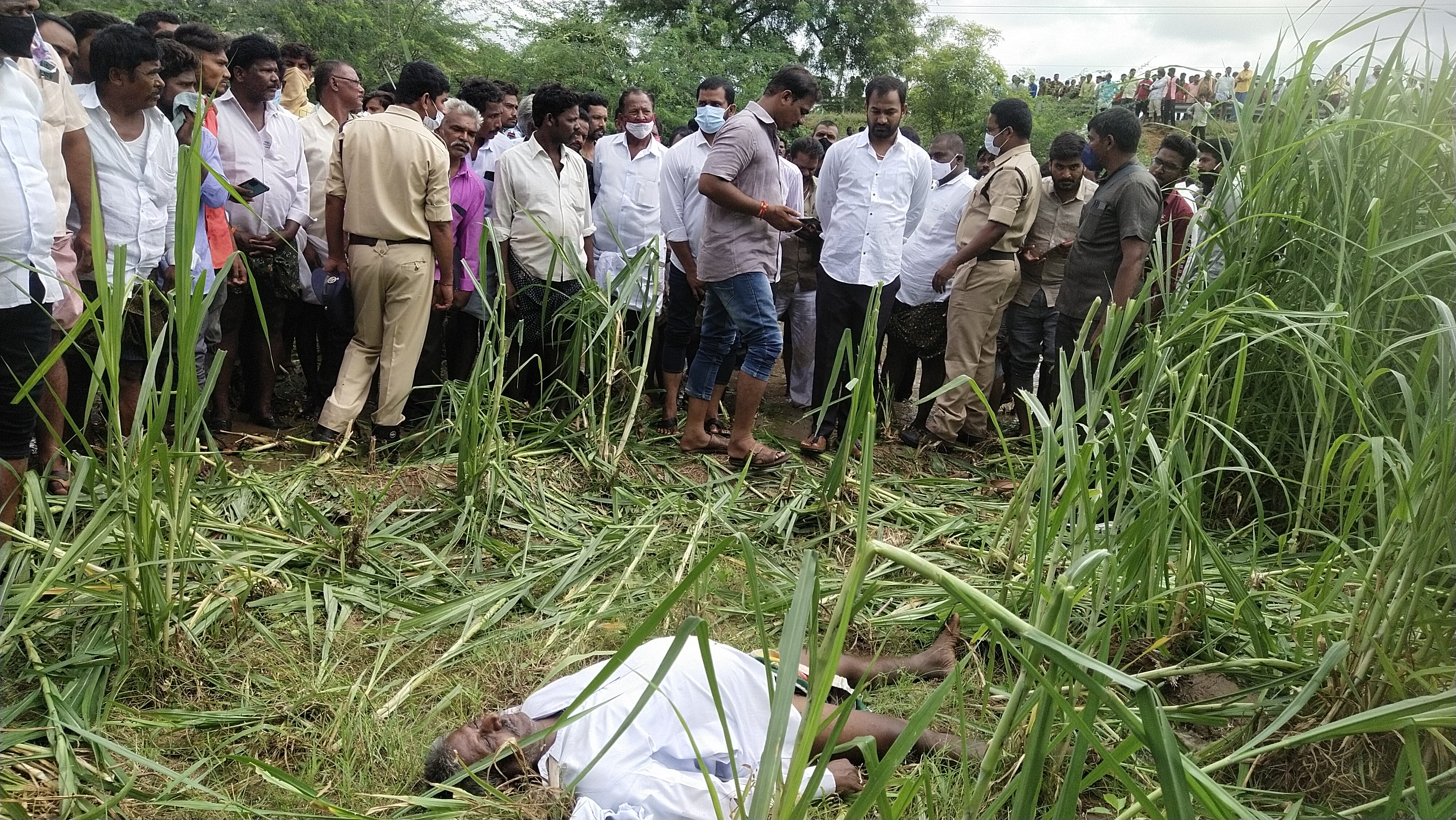 పెన్నా నదిలో పోతులయ్య మృతదేహం గుర్తింపు