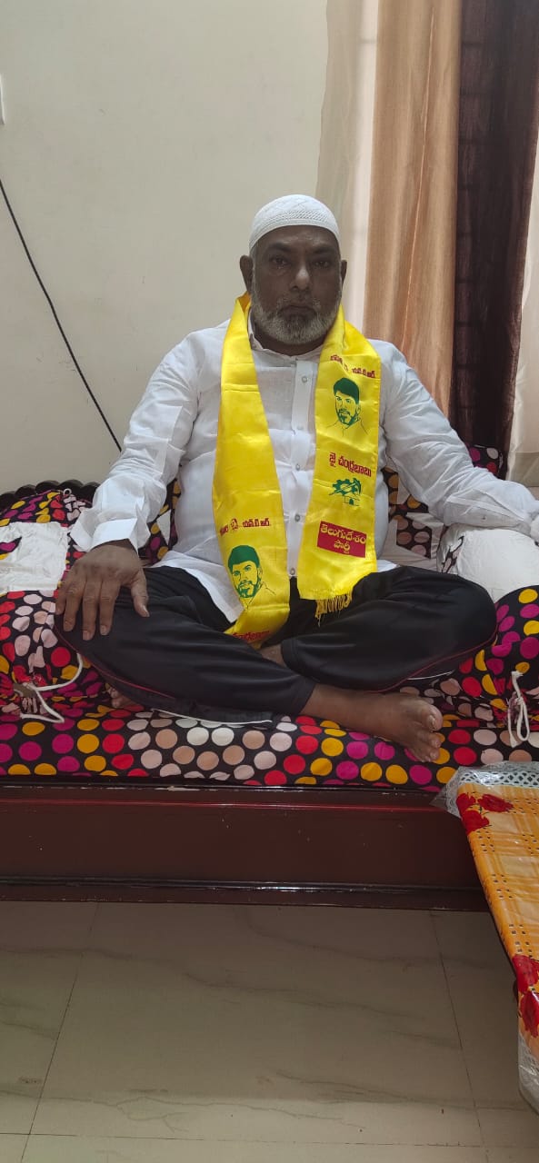 tdp leader hidayat went in hunger strike for 12 hours