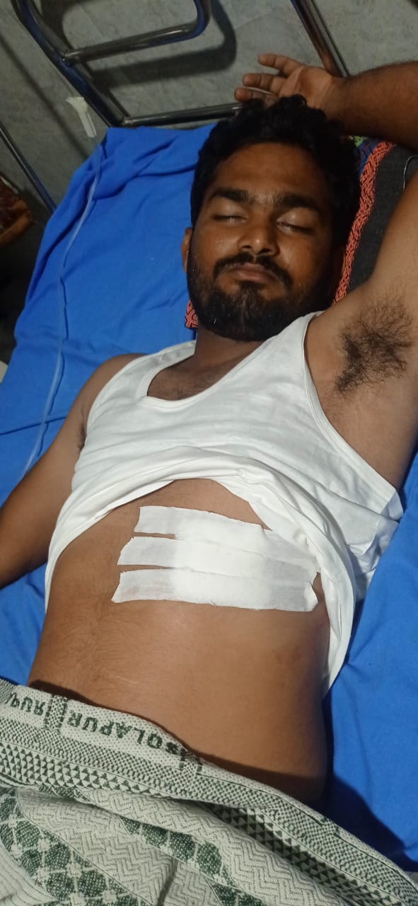 three people gets injured in a quarrel at guntur