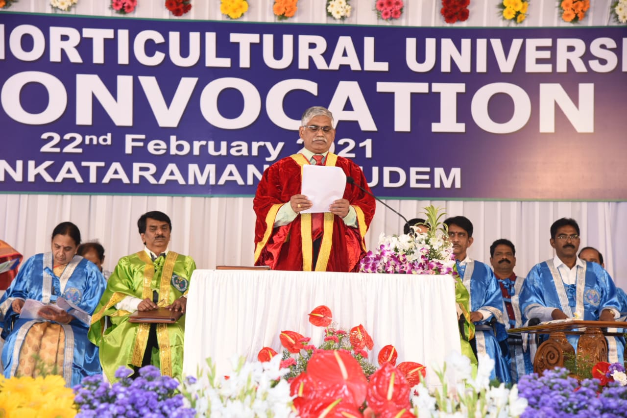 Horticultural University Fourth Graduation ceremony