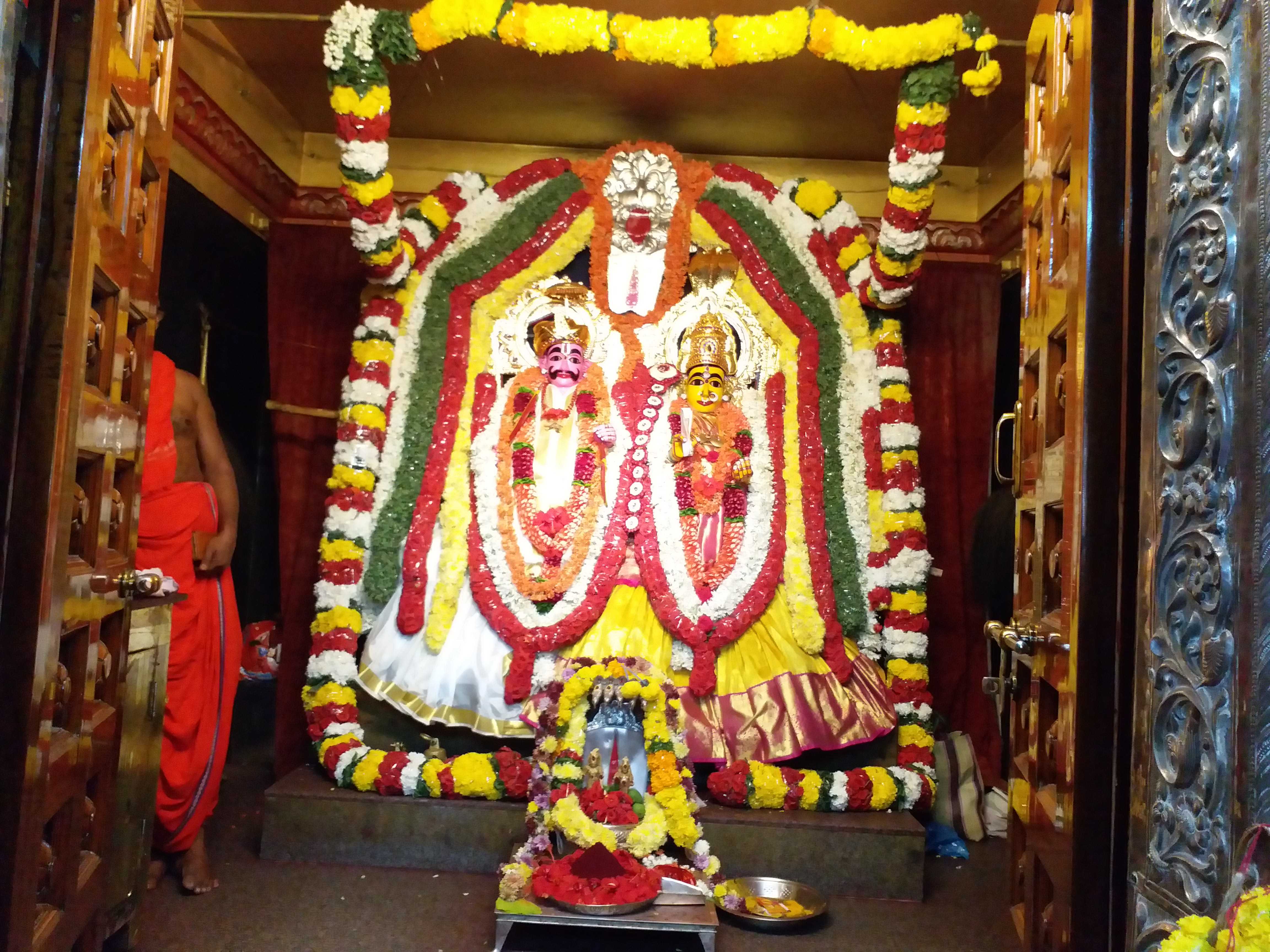 covid-effect-on-the-revenue-of-the-penuganchiprolu-sri-tirupatamma-temple