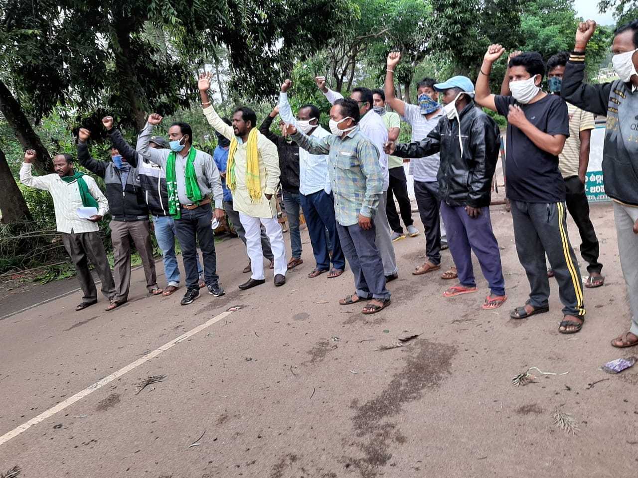 bandh started in visakha tribal areas by tribal unions against go no 3 issue