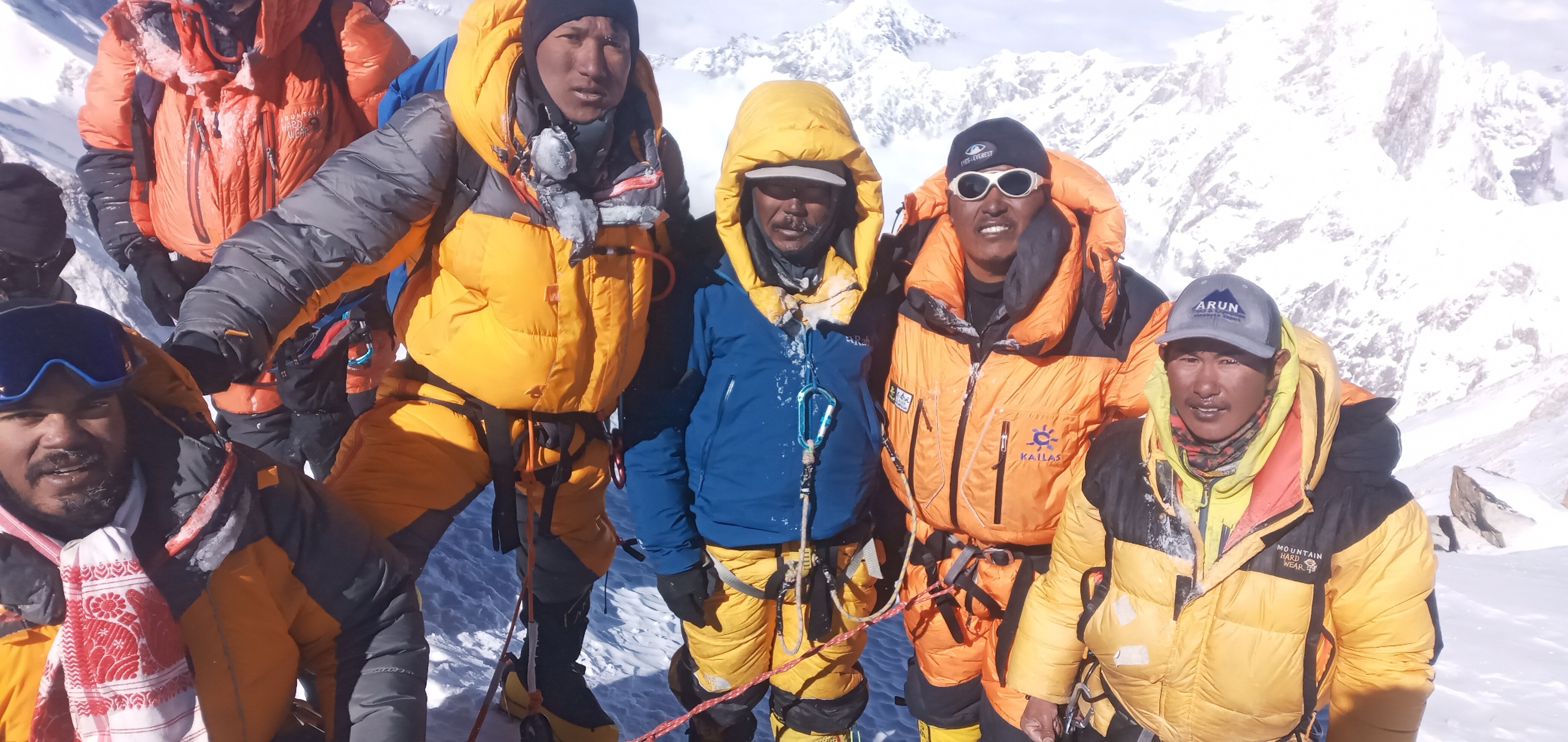 kanchanjangha summiters from assam