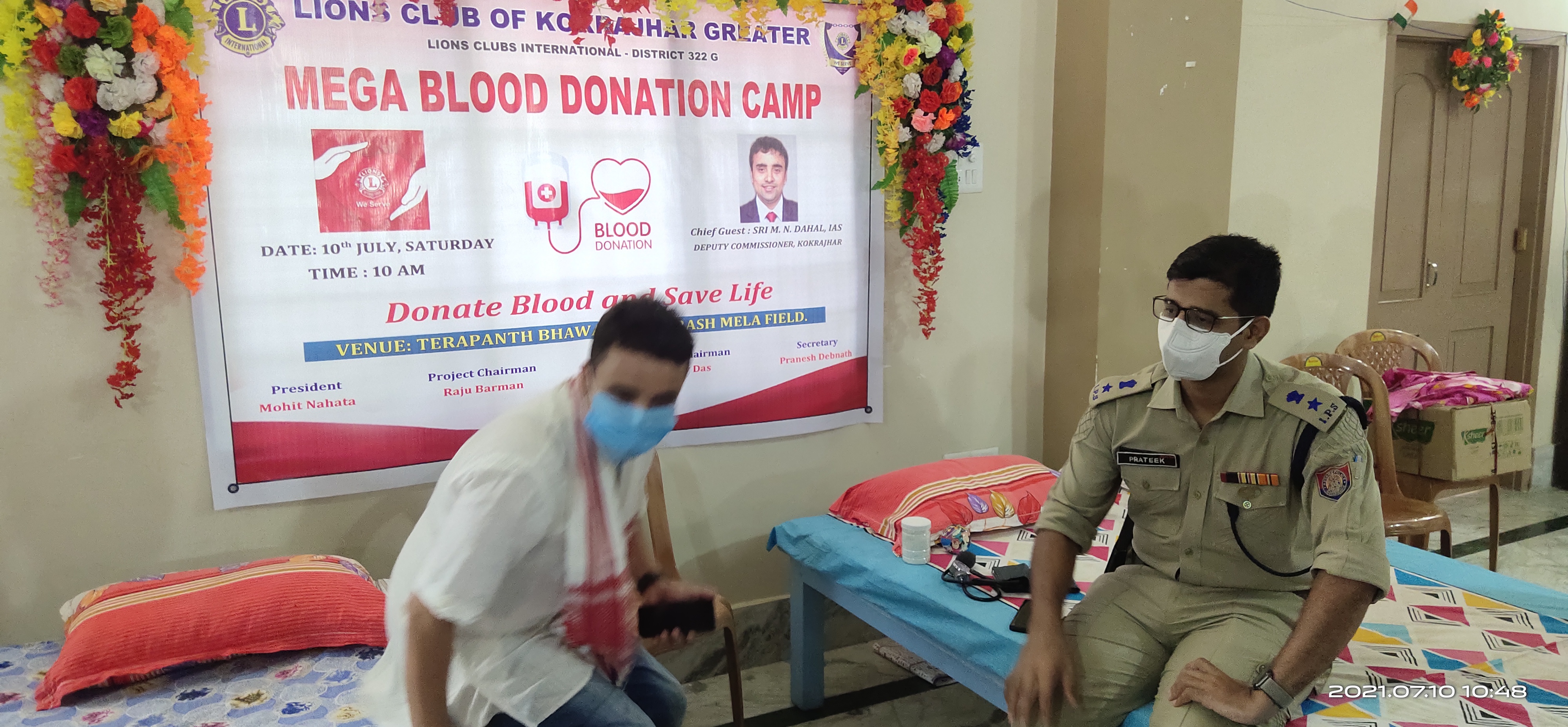 SP and DC donated blood At Kokrajhar District