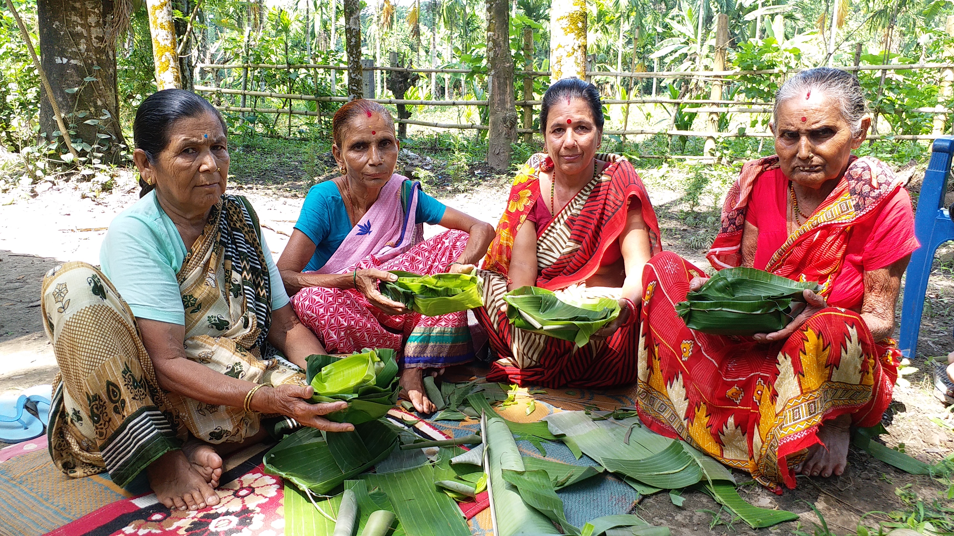 Banana Tree Plate Use at Baksa