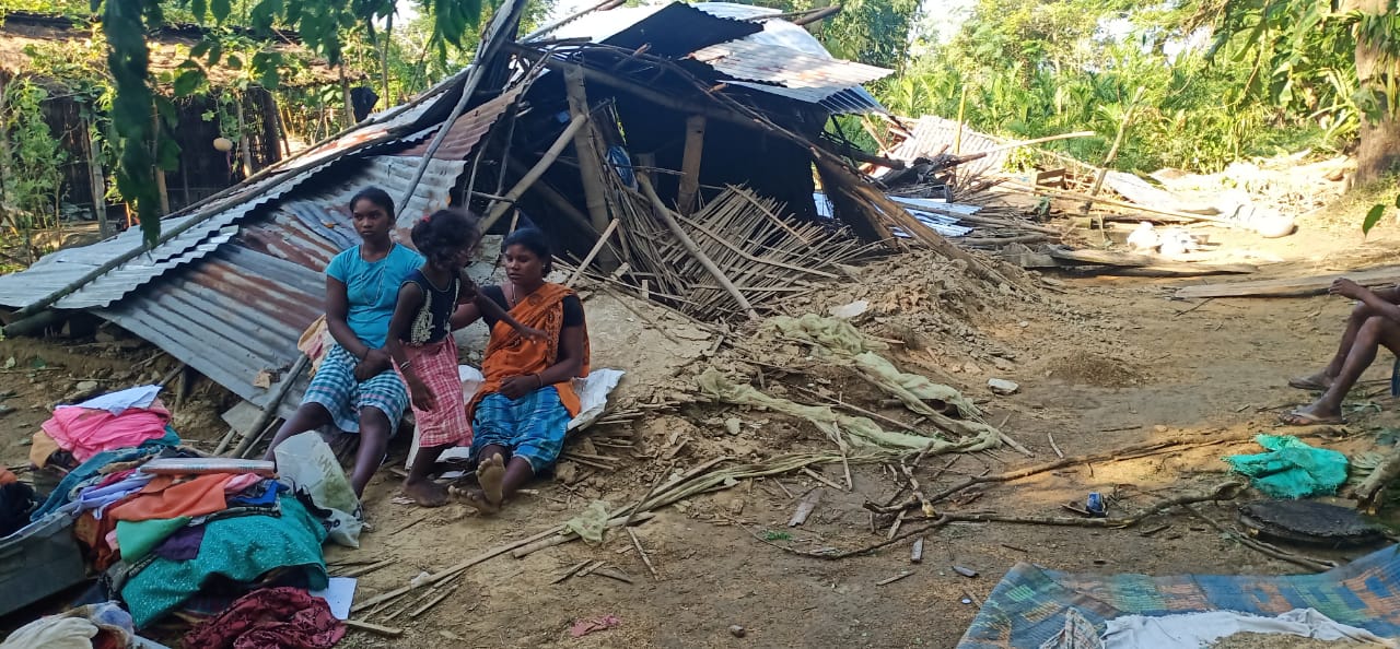 বাক্সাৰ ভাৰত-ভূটান সীমান্তৰ শ্মশানঘাটত বন্যহস্তীৰ উপদ্ৰৱ