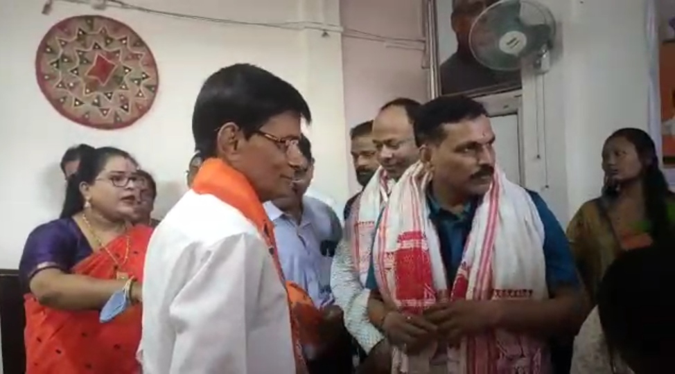 22 Congress Leaders Join BJP In Barpeta