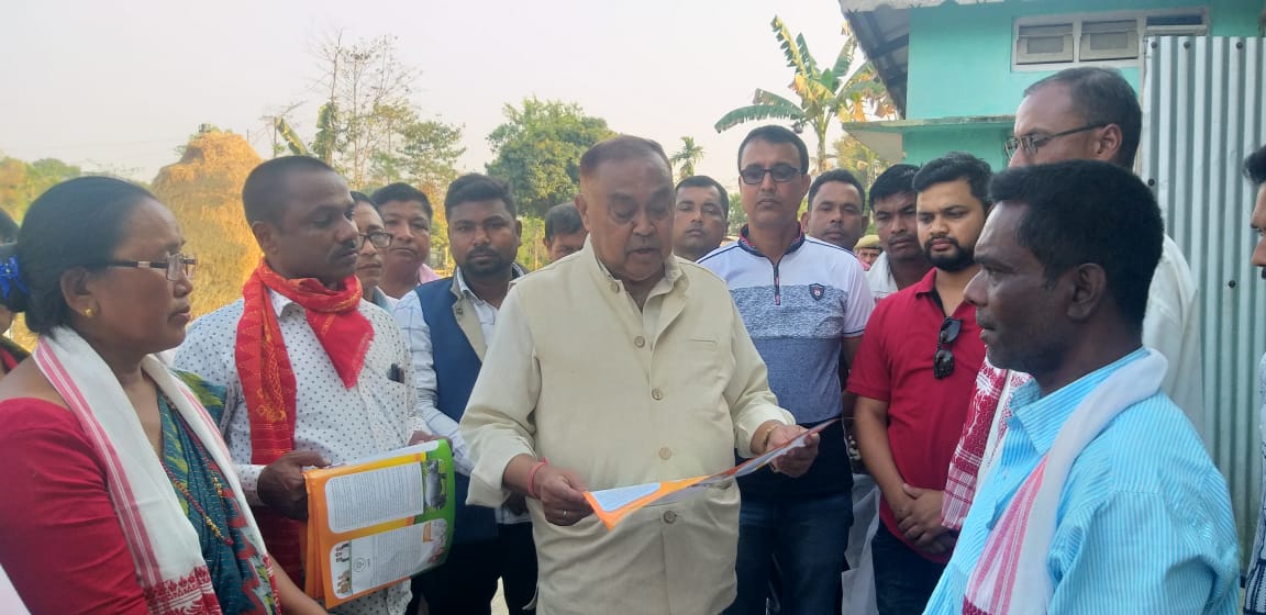 minsiter ranjit dutta starts door to door campaign