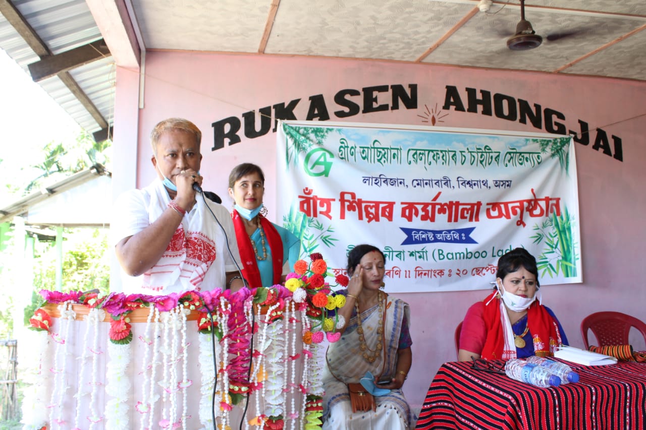 A workshop on handicrafts is held at Bishwanath