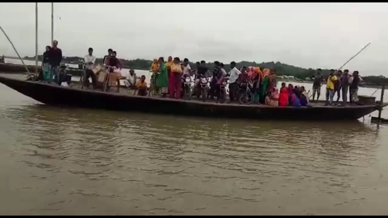 গাঠিৰ ধন ভাঙি দলং নিৰ্মাণৰ সিদ্ধান্ত ল'লে দক্ষিণ শালমাৰাৰ ৰাইজে