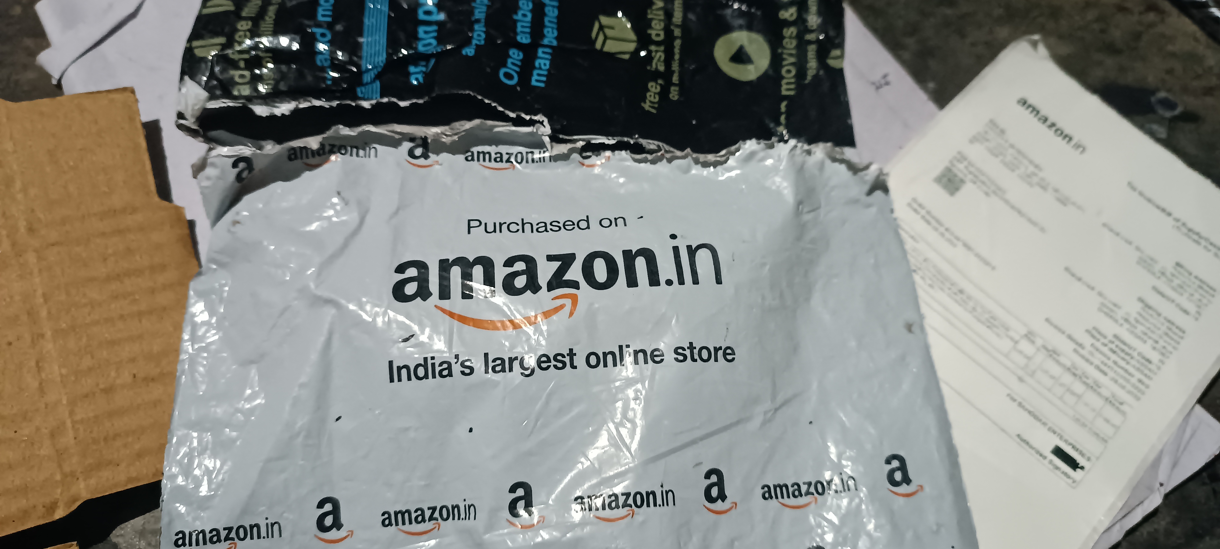 Allegation against Indias largest online store amazon cheats customers in Dhemaji