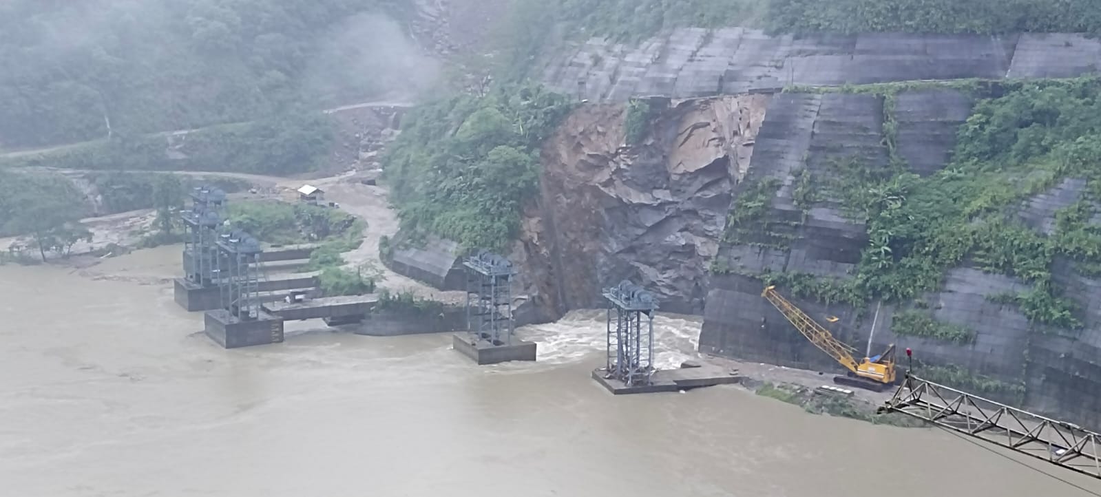 landslide-occurred-at-south-sovansiri-hydropower-project-site-in-gerukamukh