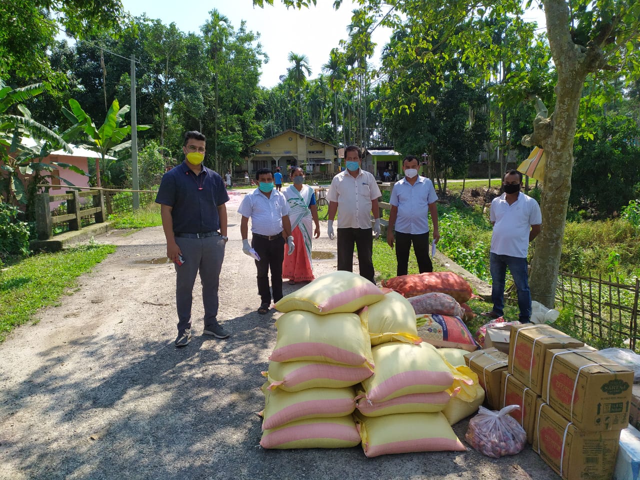 Relief distribution at containment zone