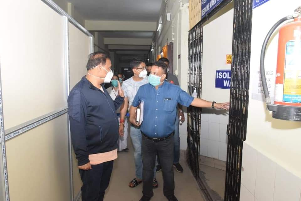 ate in the night on Wednesday, after Sonapur Civil Hospital, himanta biswa sharma visited Mahendra Mohan Choudhury Hospital Guwahati