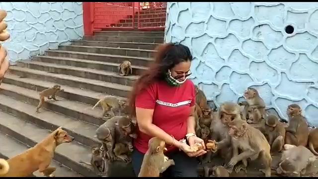 ৰাষ্ট্রীয় বঁটাৰ বাবে নিৰ্বাচিত অসমৰ মহিলা