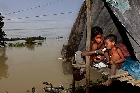 2500 villages in assam have been destroyed by erosion