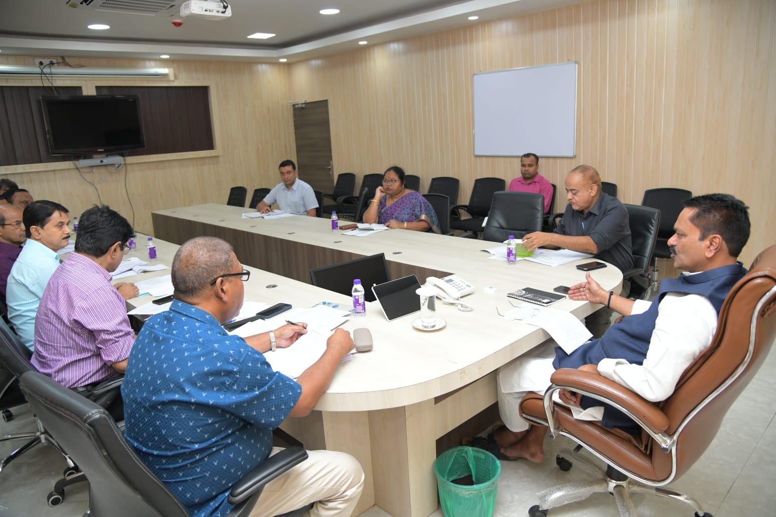 several review meeting by minister ashok singhal