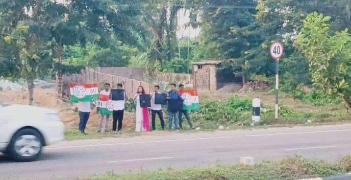 ক'লা পতাকাৰ সন্মুখীন হ’ল অমিত শ্বাহ আৰু জে পি নাড্ডা