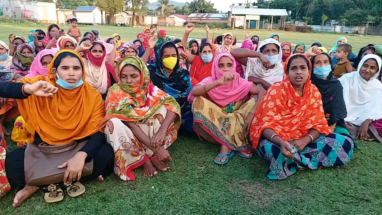 women  protest at Gowalpara