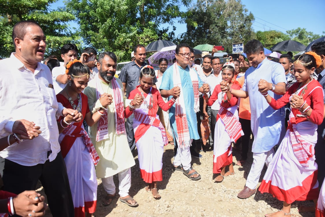 Two Ministers of Assam Government set up 8 road foundation stones in Mariani