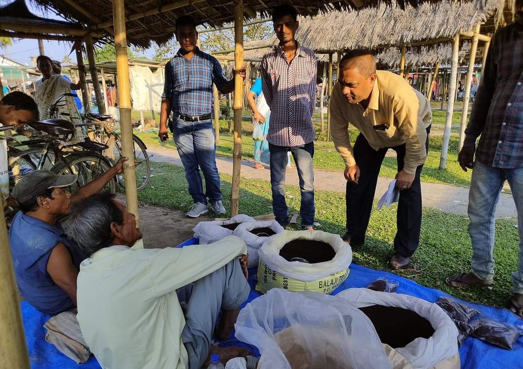 Cinnamara weekly market