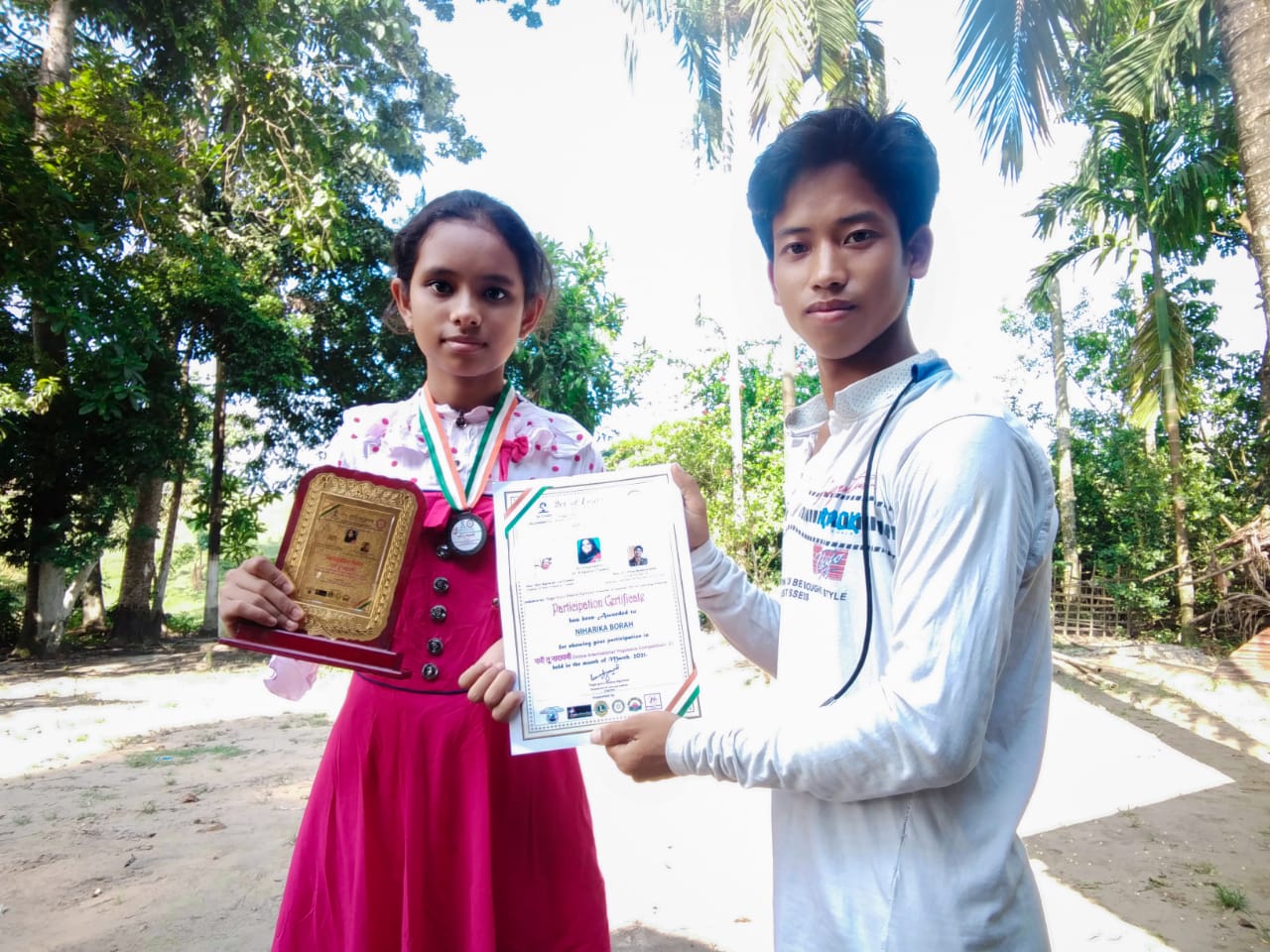 2 students from Lakhimpur gets award in National level Yoga competition