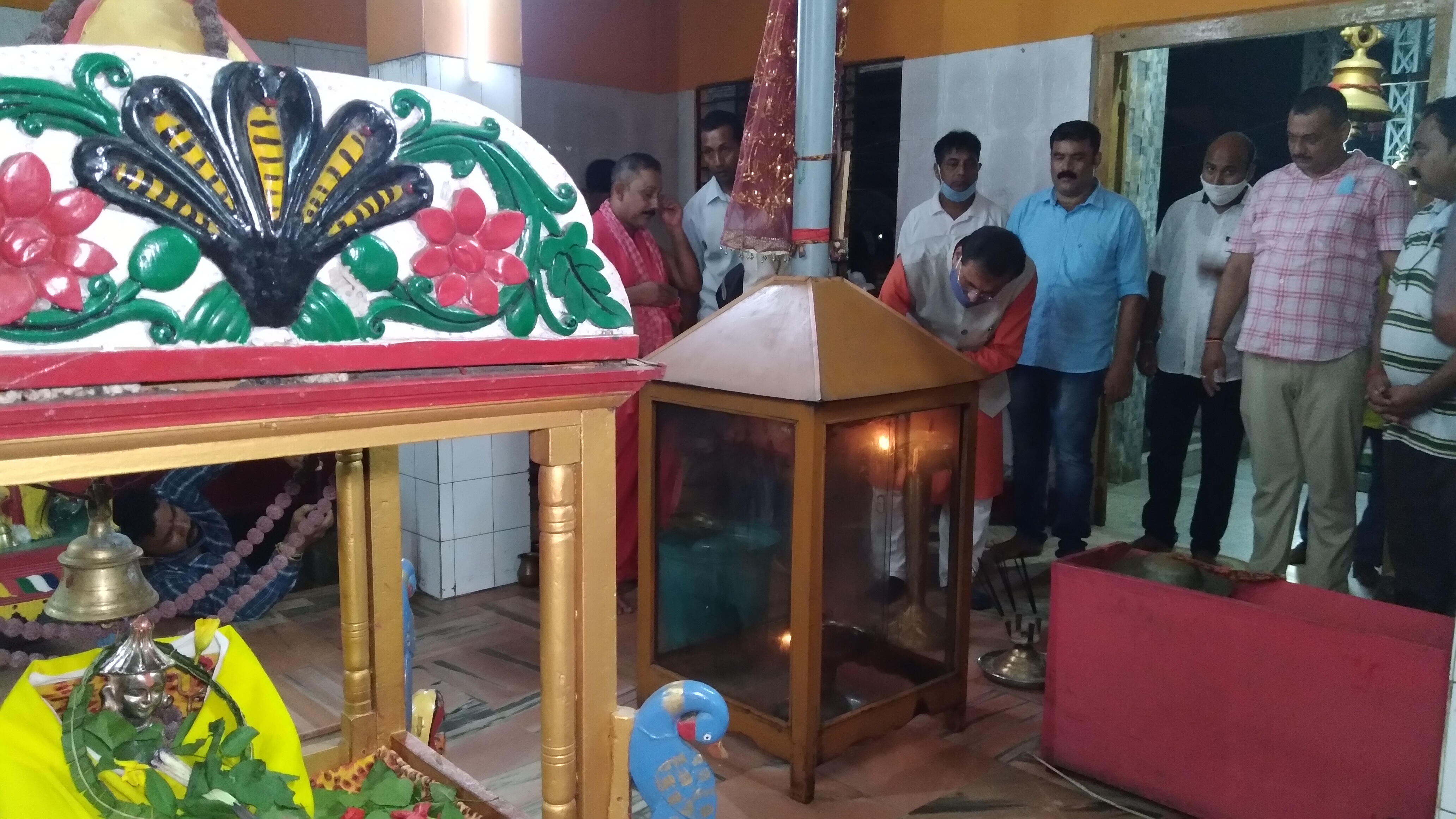 Bihampur Durga puja inaugurated by Chandramohan Patowary