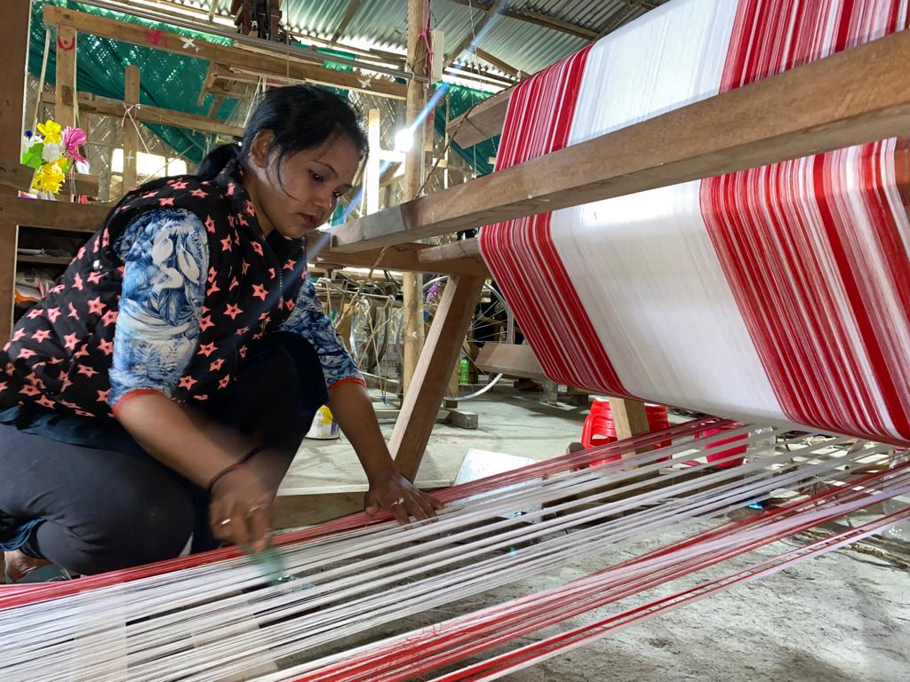 Handloom vs Powerloom