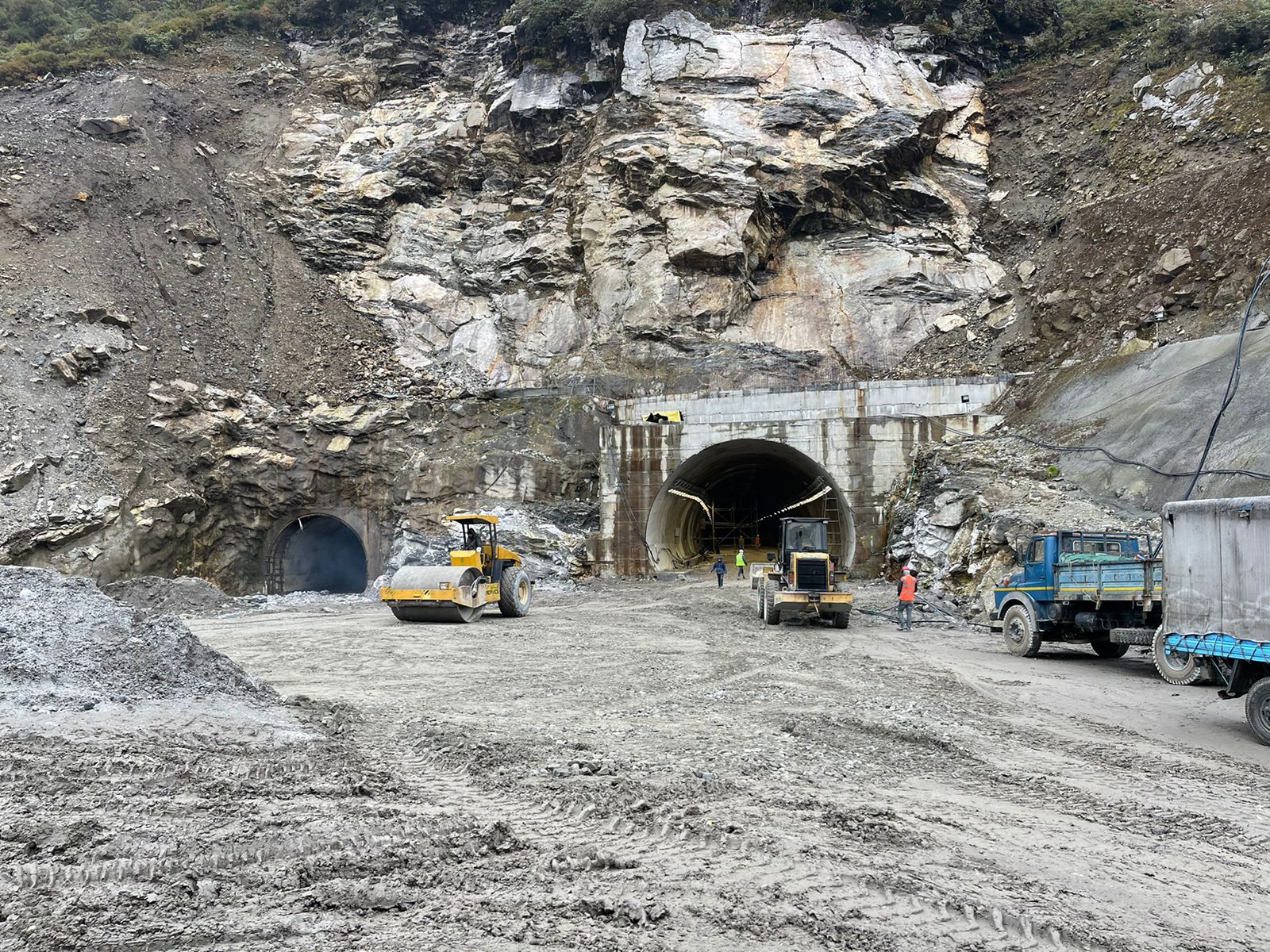 Sela tunnel under construction