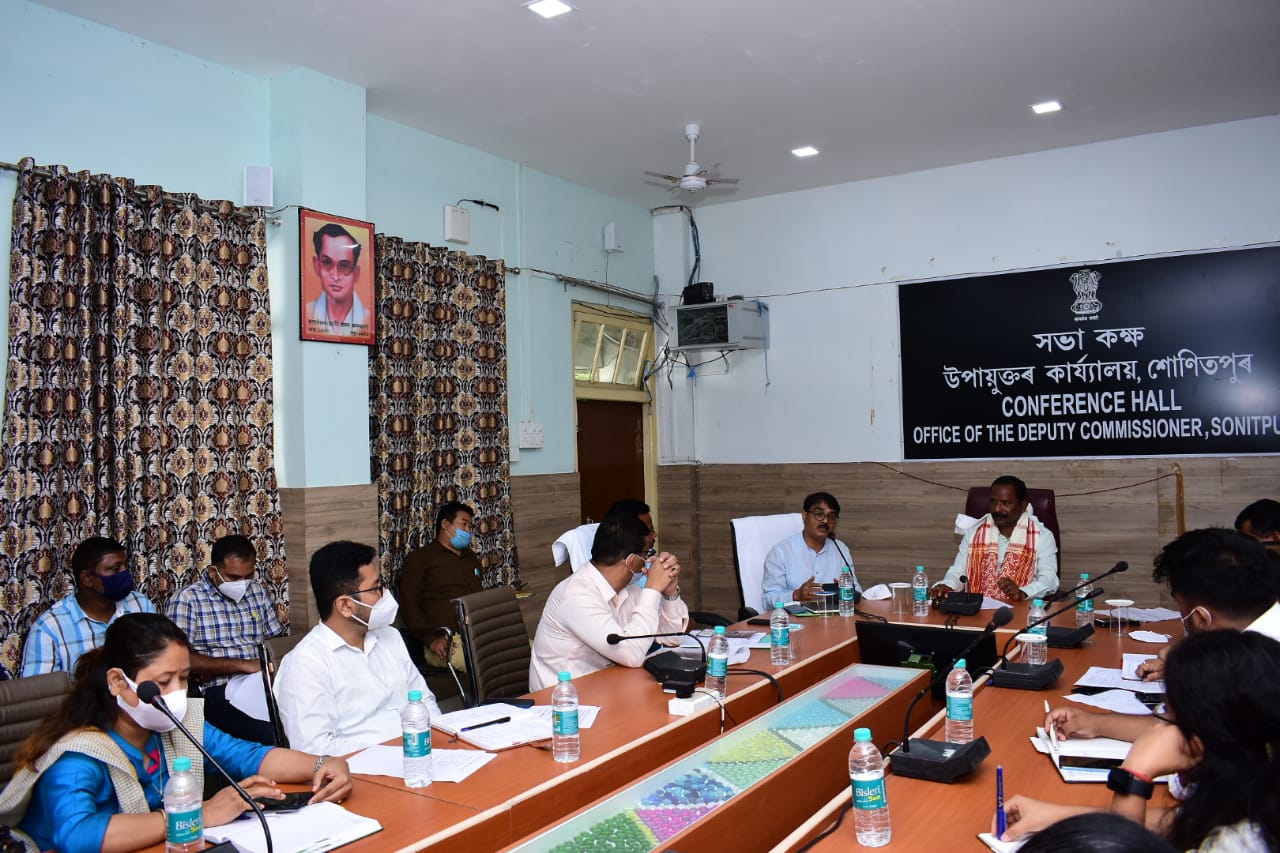 Sanjay Kishan holds meeting with district administration officers