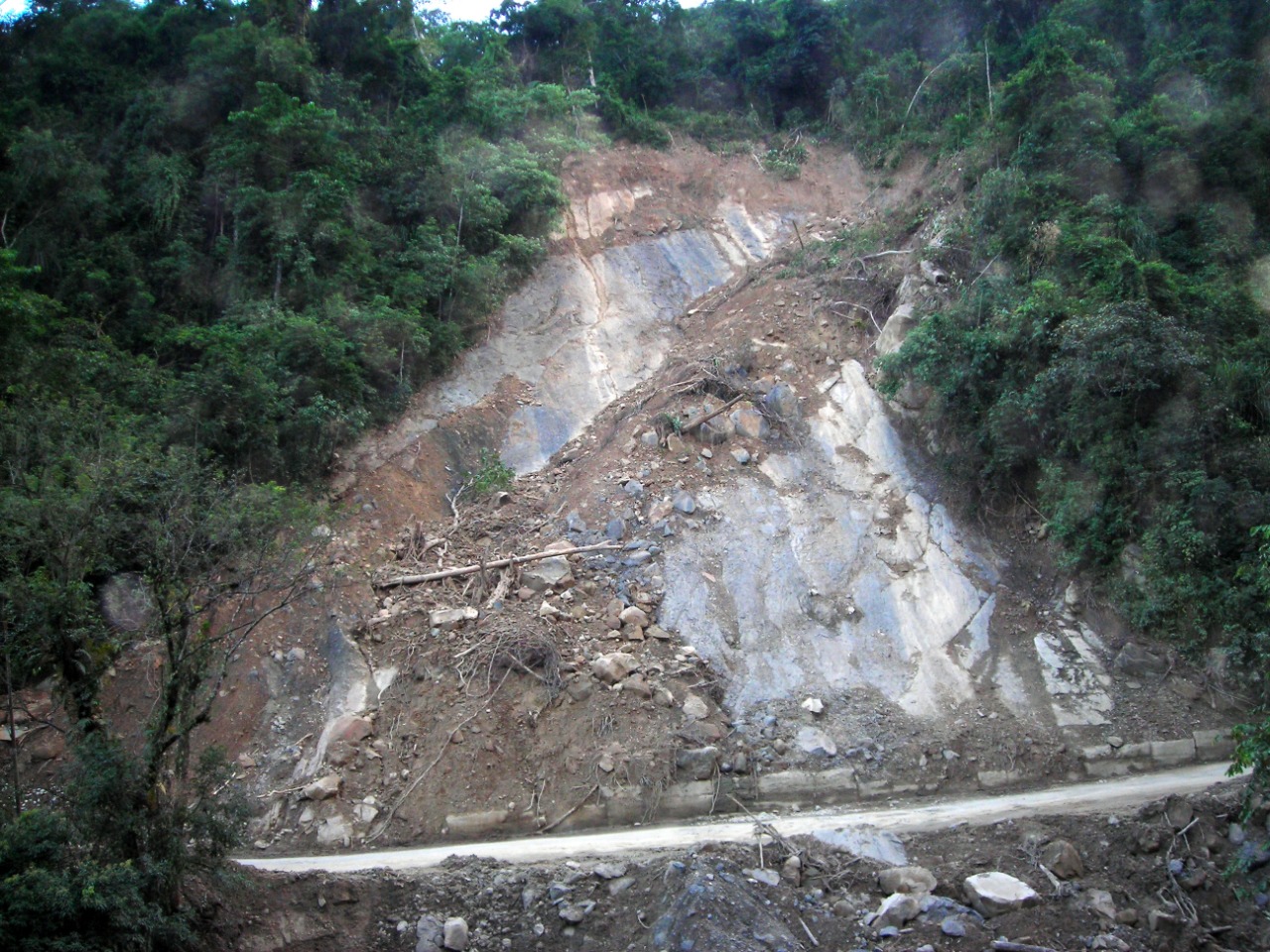 GSI starts research to identify landslide posibility area