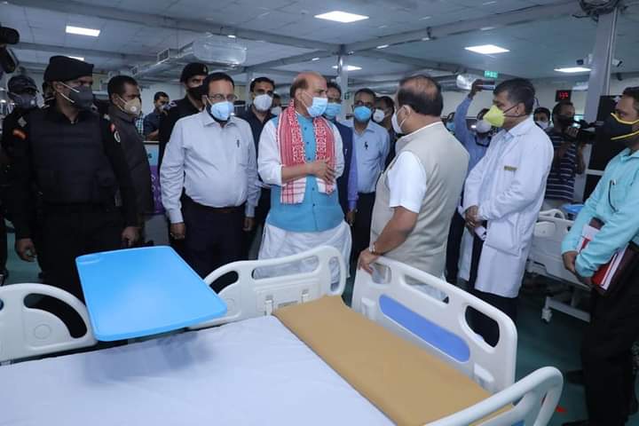 rajnath-singh-inspected-covid-care-hospital-at-sarosojai