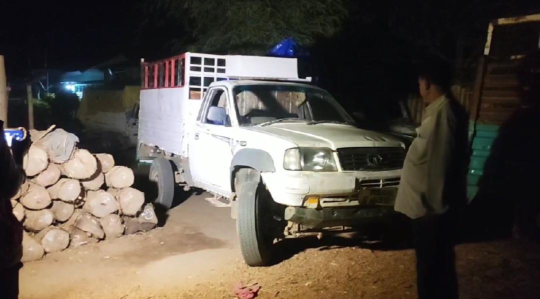 ILLIGAL TIMBER LOADED VEHICLE SEIZED AT BOKOLIAGHAT
