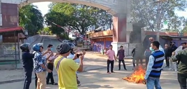 বিধায়ক দৰছিং ৰংহাঙৰ বিৰুদ্ধে উচিত ব্যৱস্থা গ্ৰহণৰ দাবীত কাৰ্বি ছাত্ৰ সন্থাৰ প্ৰতিবাদ