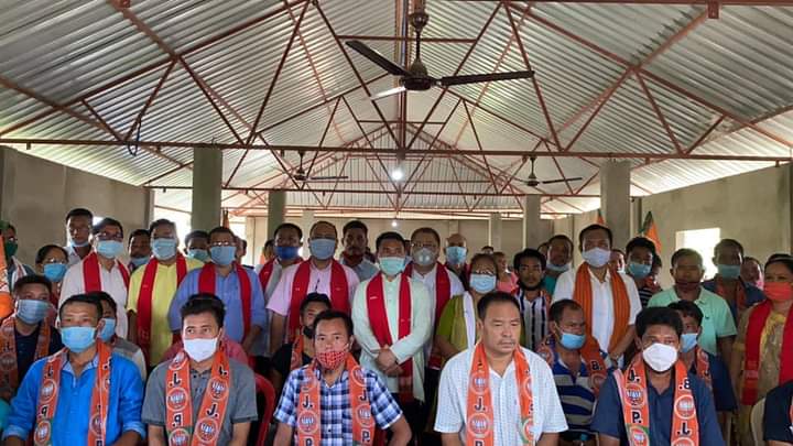 27 others party member joining  bjp at diphu