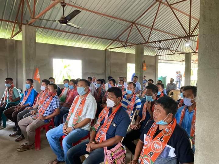 27 others party member joining  bjp at diphu