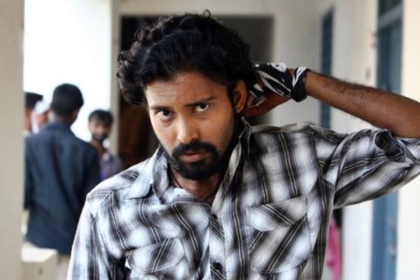 Attakathi movie scenes