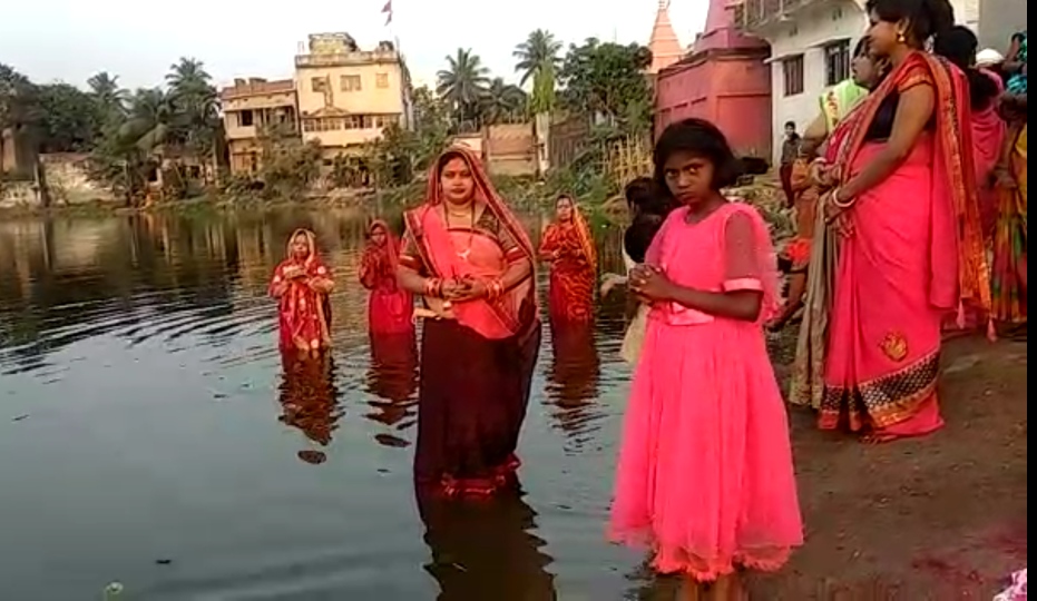 अस्ताचलगामी सूर्य को नमन