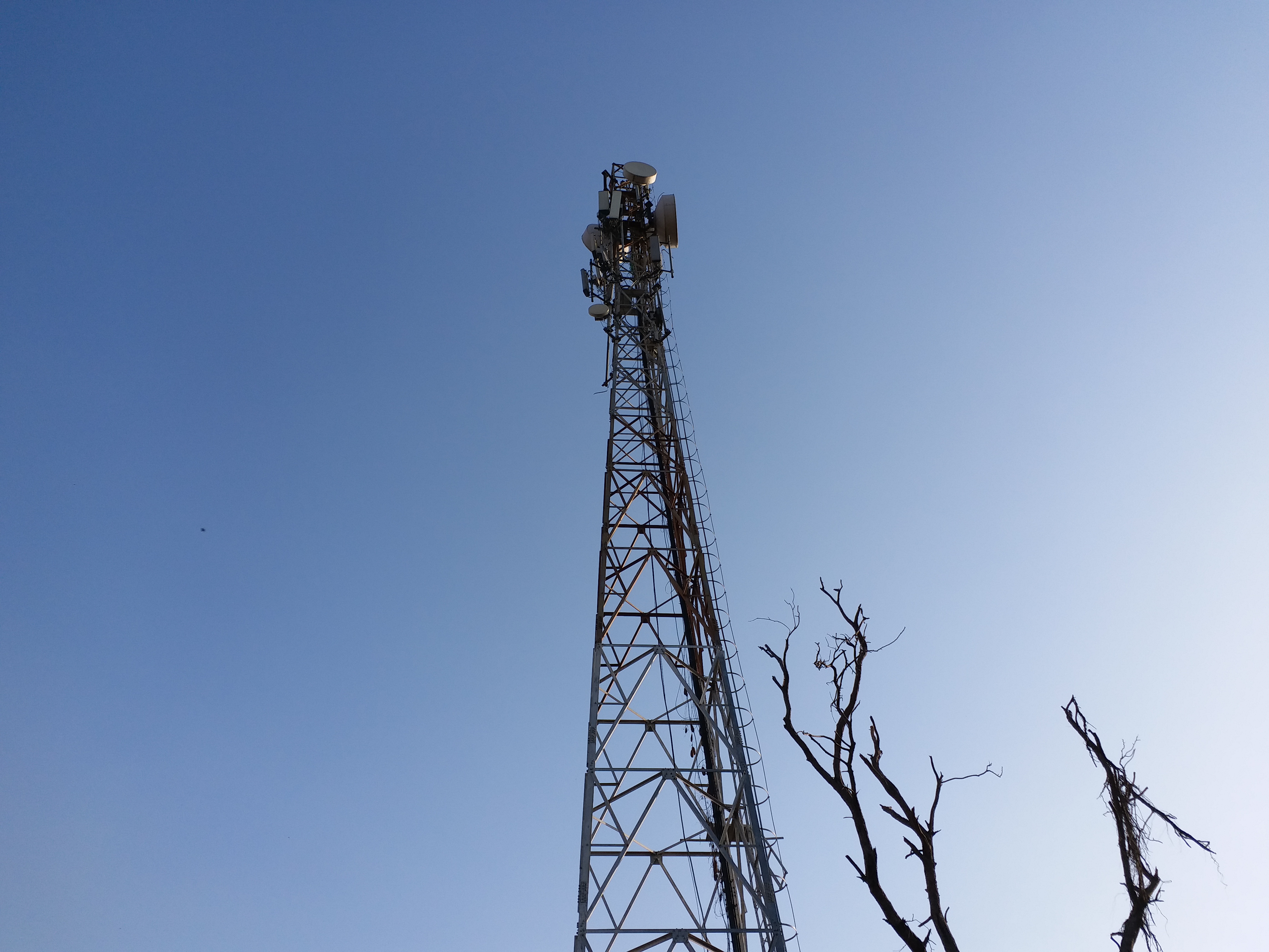JIO मोबाइल टावर