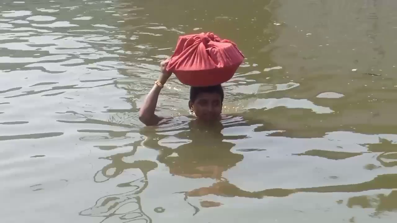 peoples problems have increased due to flood in darbhanga