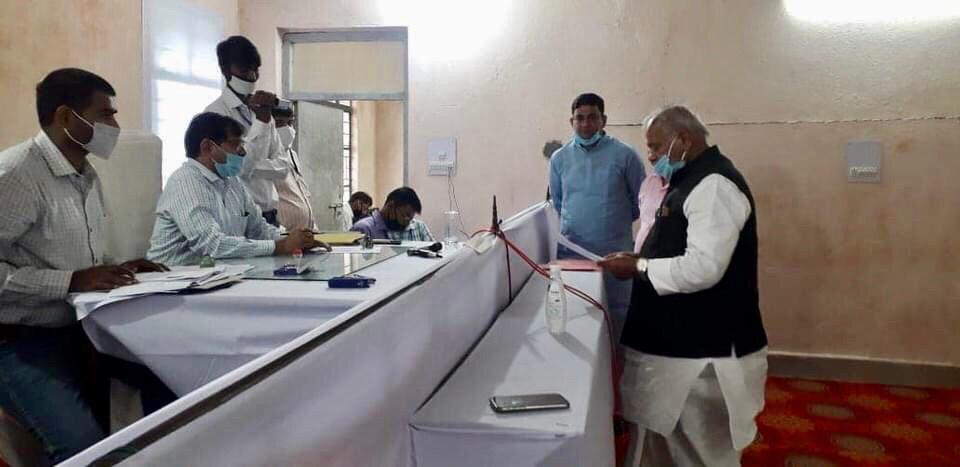 leaders of the nda and grand alliance filed nomination papers in gaya bihar