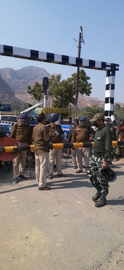 Clash Between Protesters And Police In Gaya: گیا میں سڑک حادثے کے بعد پولیس اور مقامی لوگوں کے درمیان تصادم