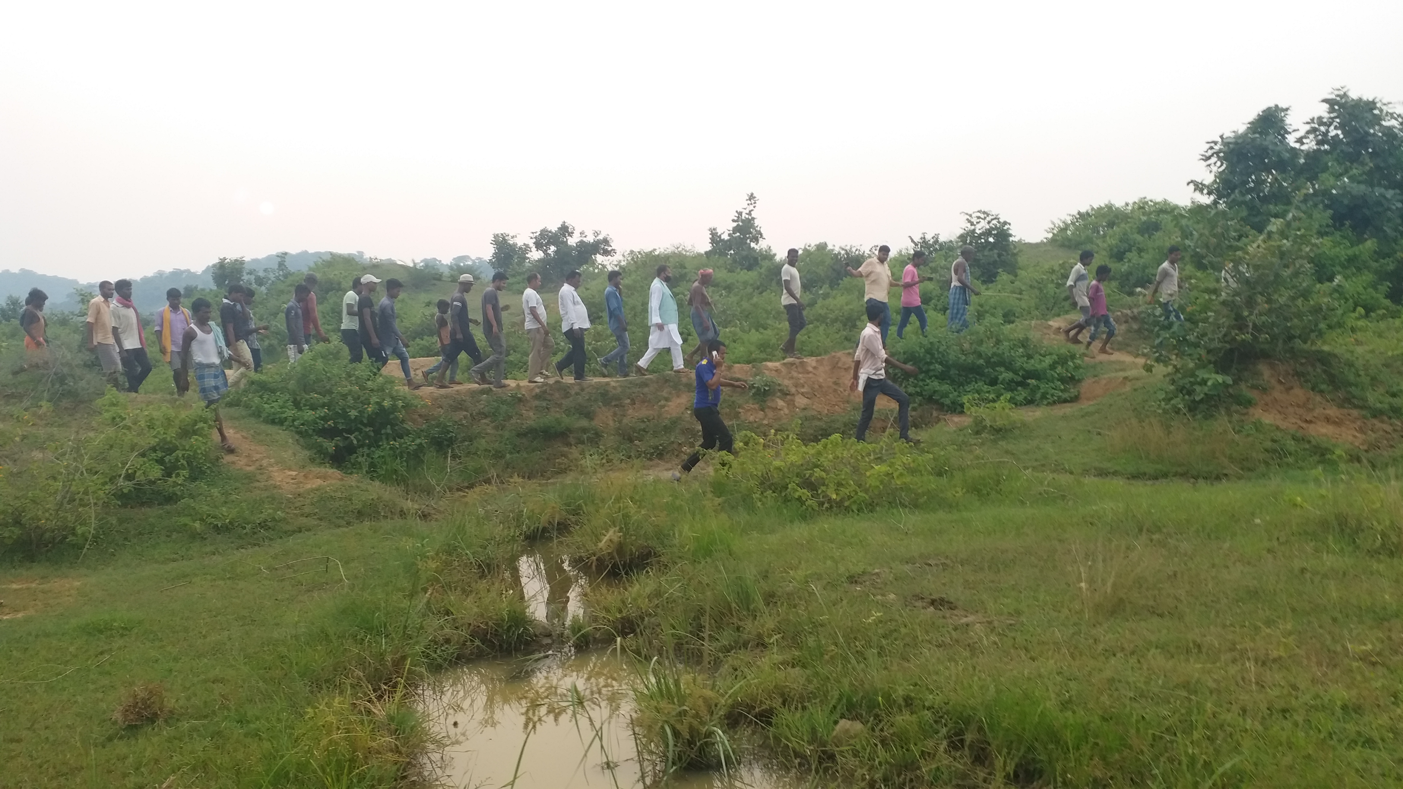 kothilwa village becomes a scenic place due to the canal man laungi manjhi