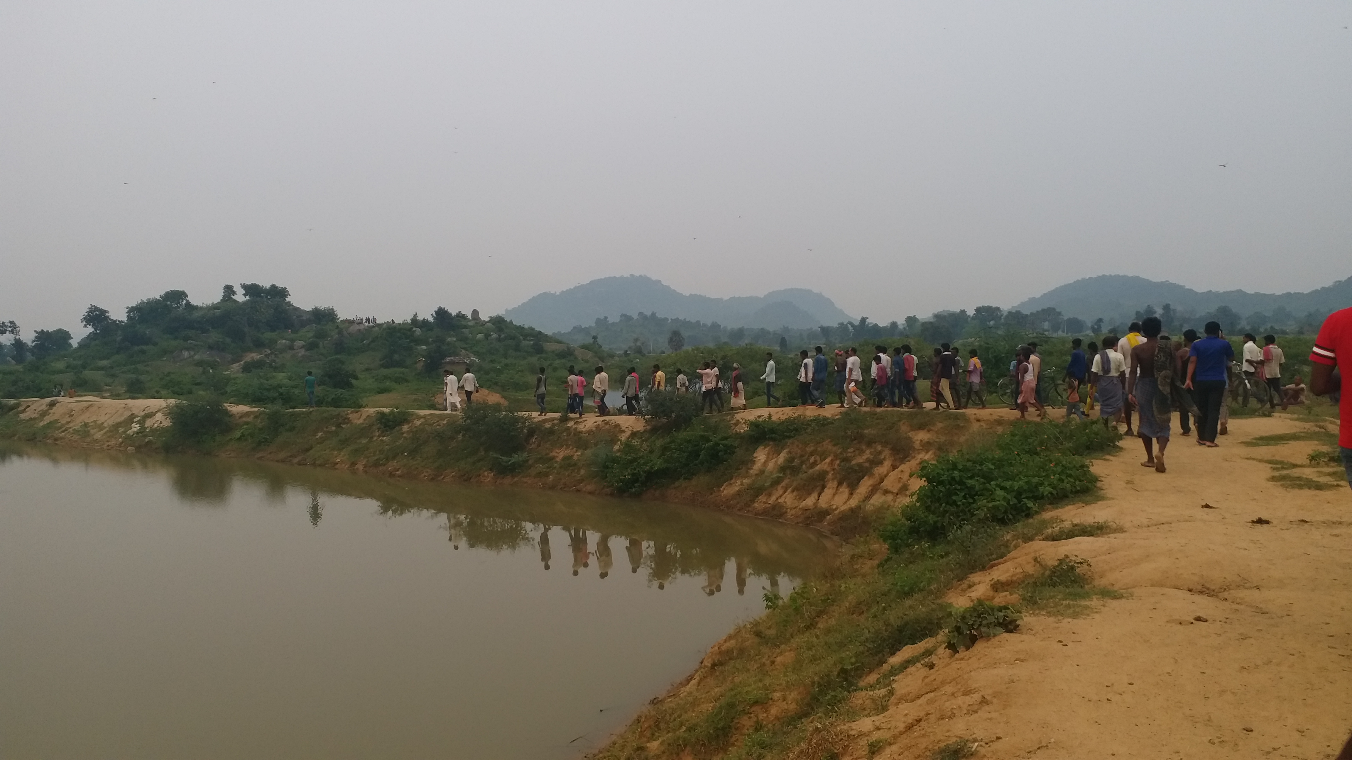 kothilwa village becomes a scenic place due to the canal man laungi manjhi