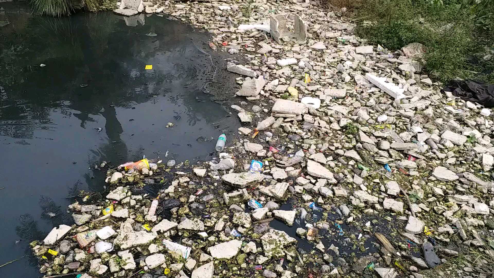 improper sewage system in gopalganj