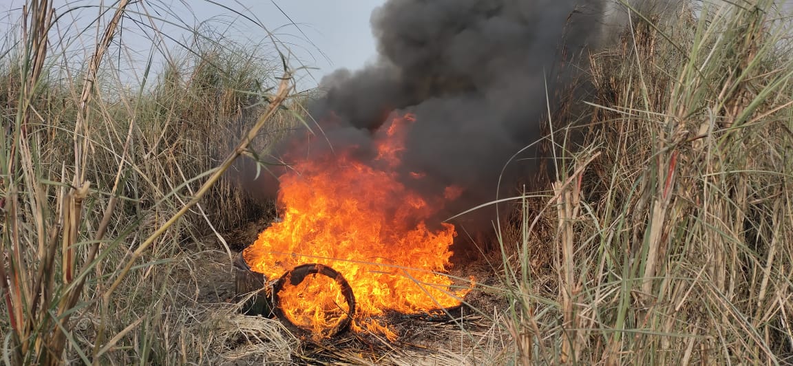 liquor furnaces demolished in Gopalganj