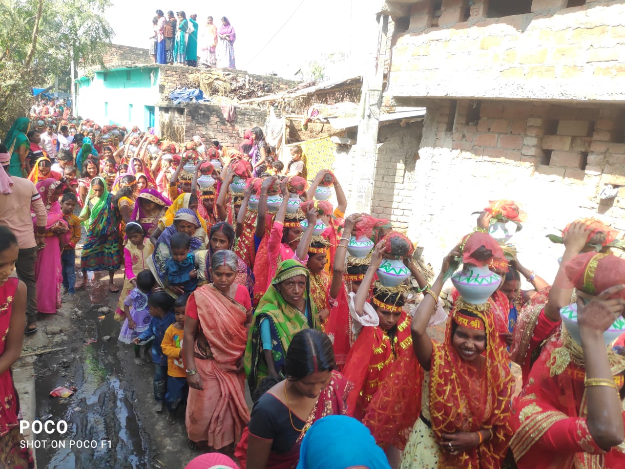 शोभायात्रा का आयोजन.