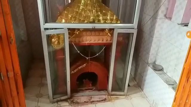 doors of the temple opened due to relaxation in lockdown in motihari